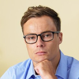 Алексей Иванов
